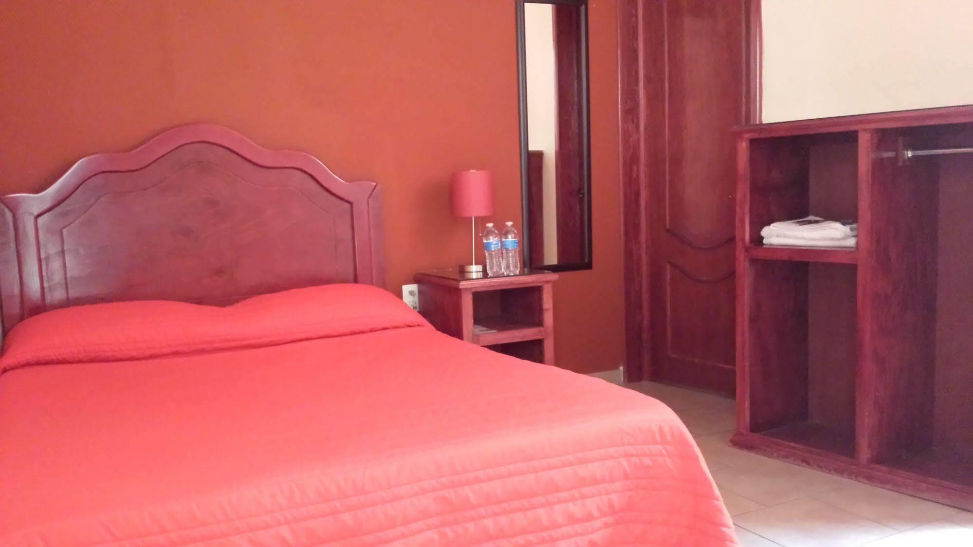 Oyo Hotel Angeles Zacatecas Dış mekan fotoğraf