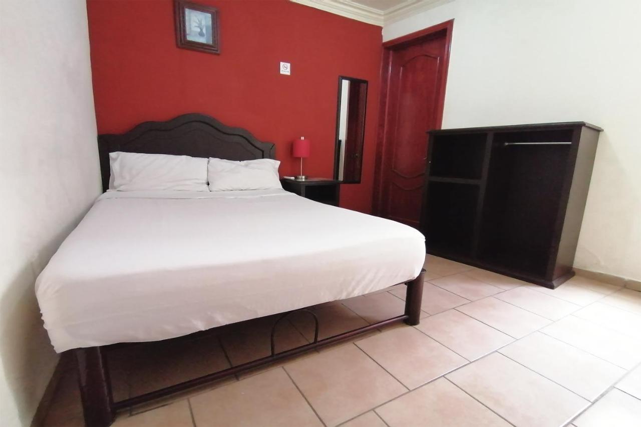 Oyo Hotel Angeles Zacatecas Dış mekan fotoğraf